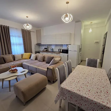 Apartamento Leidjas Golem (Tirana)